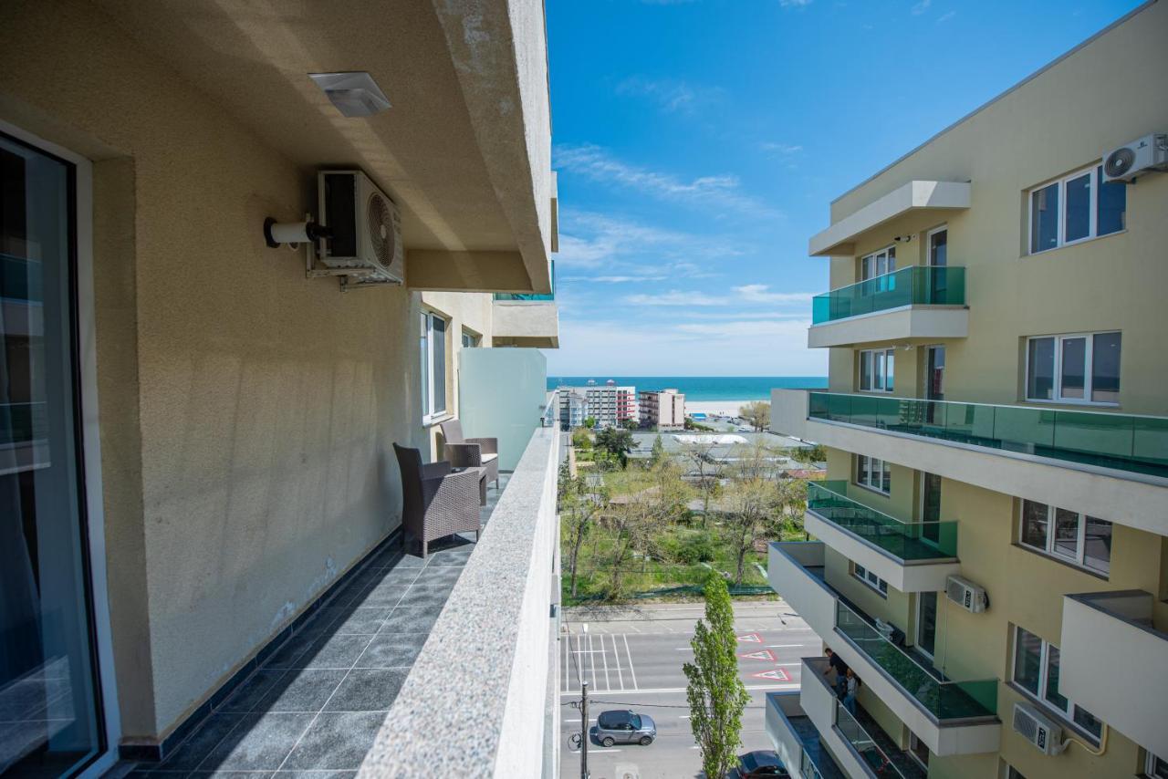 Moonlight Sky Mamaia Apartment Eksteriør bilde