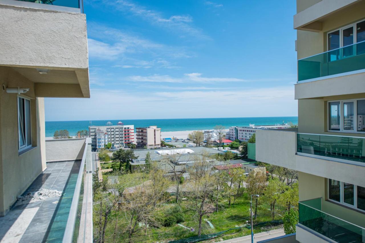 Moonlight Sky Mamaia Apartment Eksteriør bilde